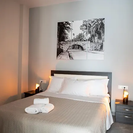 9-4 Private * Kos By