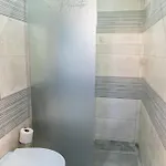 9-4 Private